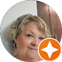 Profile photo of Tomi Kinney