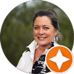 Profile photo of Jennifer Hazard