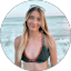 Profile photo of Cloe Tomlinson
