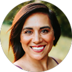 Profile photo of Stephanie Penny