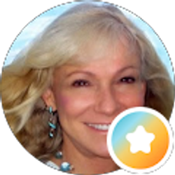 Profile photo of Jennifer Lechner