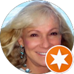 Profile photo of Jennifer Lechner