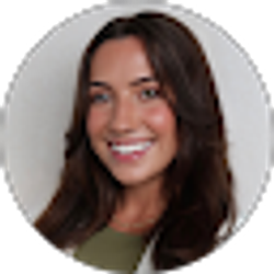 Profile photo of Claire Collins