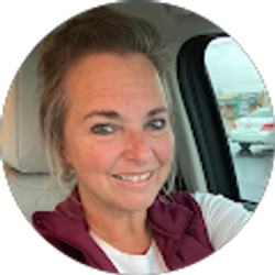 Profile photo of Tonya Simpson