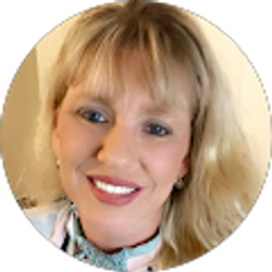 Profile photo of Misty Tolle