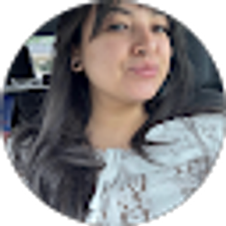 Profile photo of Alyssa Luna
