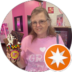 Profile photo of Sherri Gold