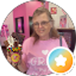 Profile photo of Sherri Gold