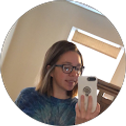 Profile photo of Shayna Huff