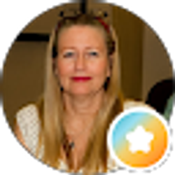 Profile photo of Becky Roepke