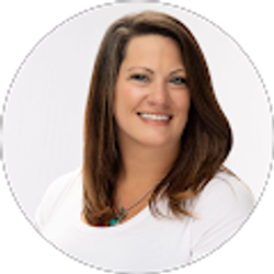 Profile photo of Kristen Hudgins Bell