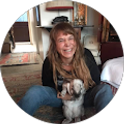 Profile photo of Lisa Lynette