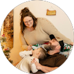 Profile photo of Michaela Santee