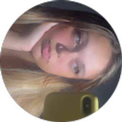 Profile photo of Olivia Crosco