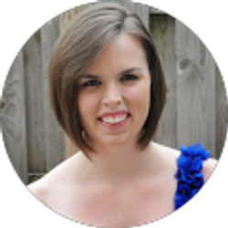 Profile photo of sara doll