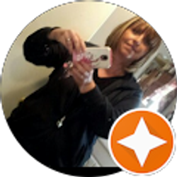 Profile photo of Jennifer Lowe