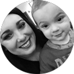 Profile photo of Lindsay Scott