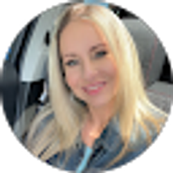 Profile photo of Angelia Hunt