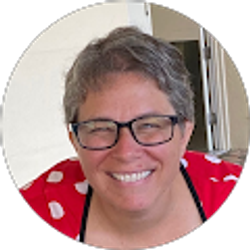 Profile photo of Jennifer Matthews