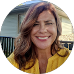 Profile photo of April Nelson