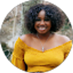 Profile photo of Robyn Pointer