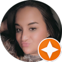 Profile photo of Kayla Nieves