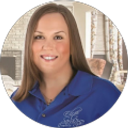 Profile photo of Elizabeth Nims