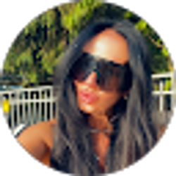 Profile photo of Stacey Lagana