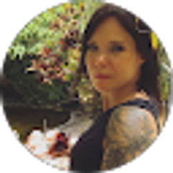 Profile photo of Lisa Singley