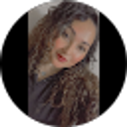 Profile photo of YULIANA RIVERA
