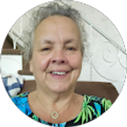 Profile photo of Hollie Prather