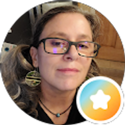 Profile photo of Laura Noonan