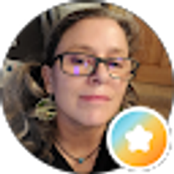 Profile photo of Laura Noonan