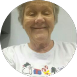 Profile photo of Suzanne Hooper