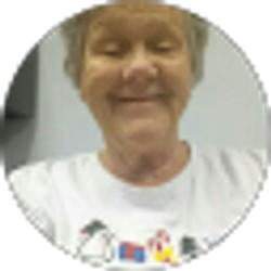Profile photo of Suzanne Hooper