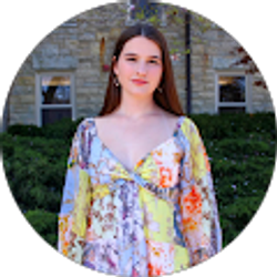 Profile photo of Hannah Jo Walker