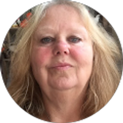 Profile photo of Lisa Miller