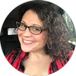 Profile photo of Jennifer Calandra