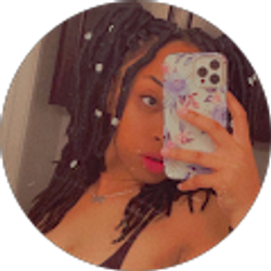 Profile photo of amandaa benefield.