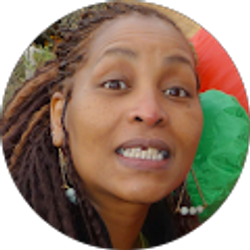 Profile photo of Lynda Moss