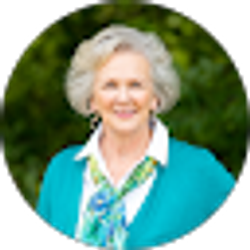 Profile photo of Edna Rauch