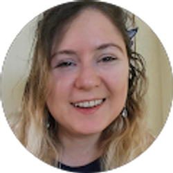 Profile photo of Jenna Lenore