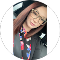 Profile photo of Stephanie Lynn