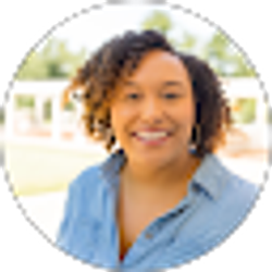 Profile photo of Deanna Hillard