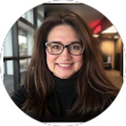 Profile photo of Elizabeth Rochin