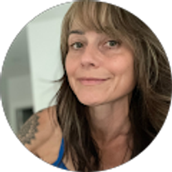 Profile photo of Angie Markel