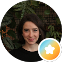 Profile photo of Amanda Zucker