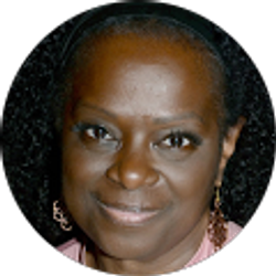 Profile photo of Shelly Lawrence