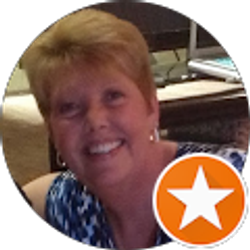 Profile photo of Gayle Gosciniak