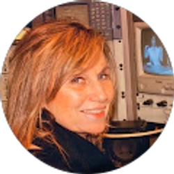 Profile photo of Beverly Crosby